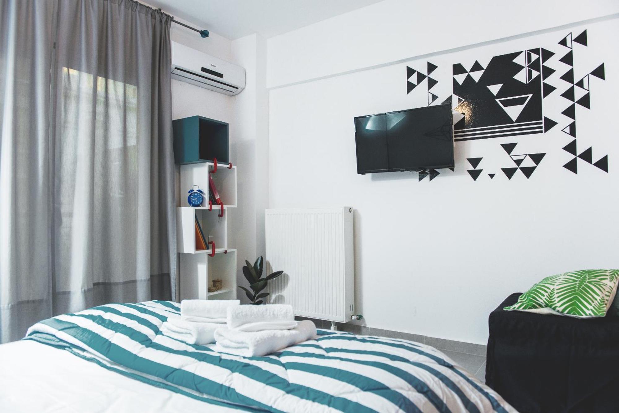 Mazi Venizelou Apartment